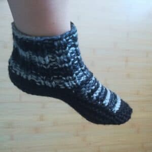 Zapatillas calentadoras para adultos - image 2