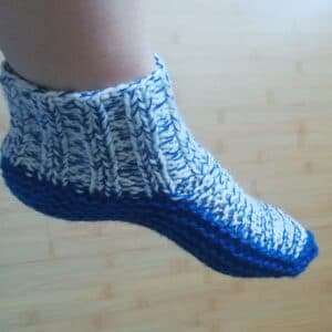 Zapatillas calentadoras para adultos - image 4