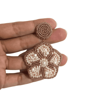 Aretes Bordados Sakura - image 2