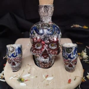 Botella Catrina y Copa de Tequila: Arte y Tradición en Tu Mesa - image 6
