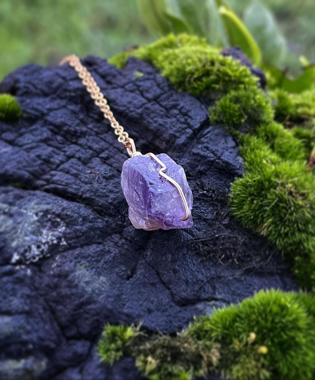 Collar de acero inoxidable con Amatista Uruguaya