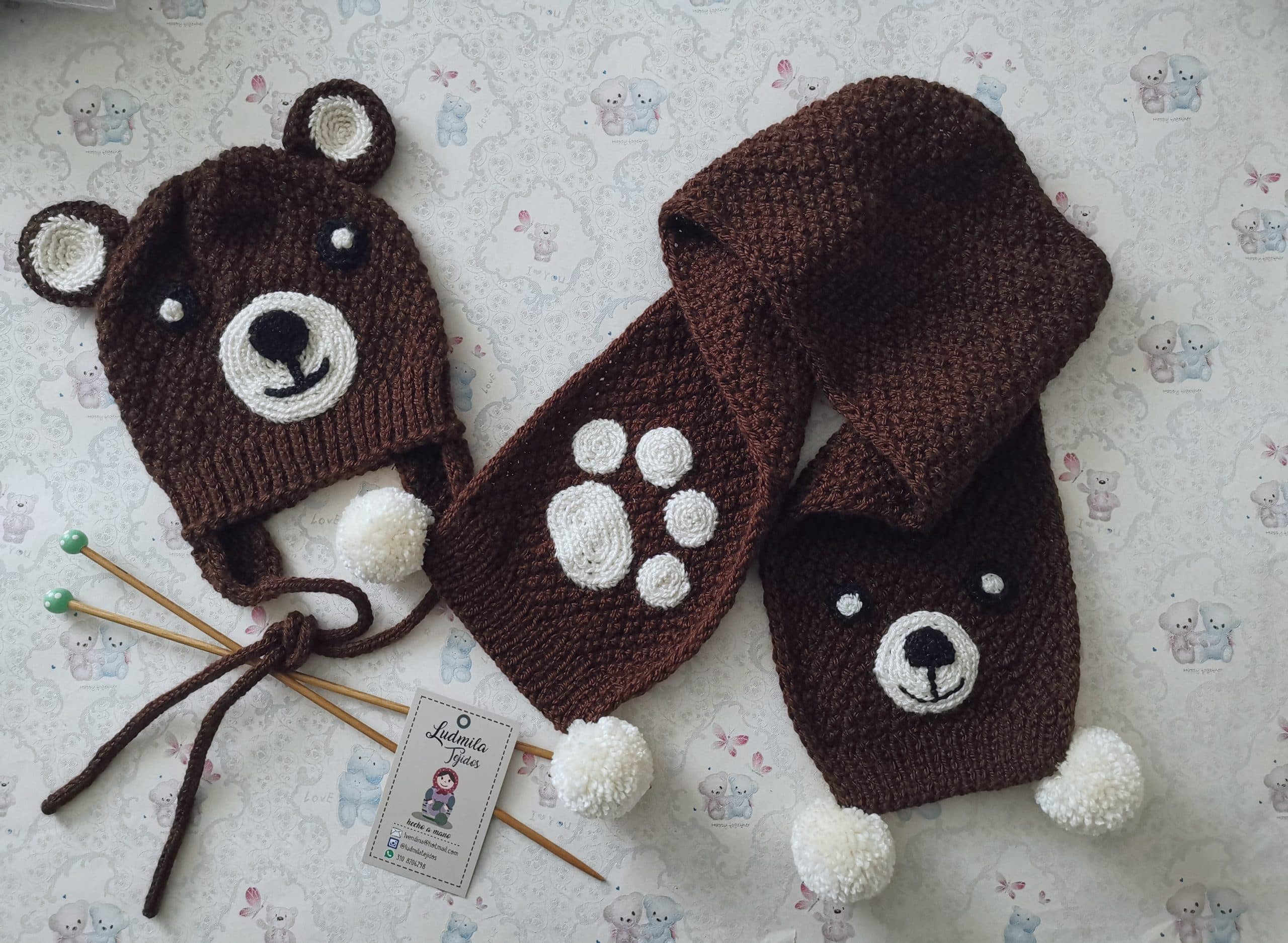 Kit Recién Nacido: Conjunto Bebé Tejido a Mano - Gorro y Bufanda de Lana Hipoalergénica