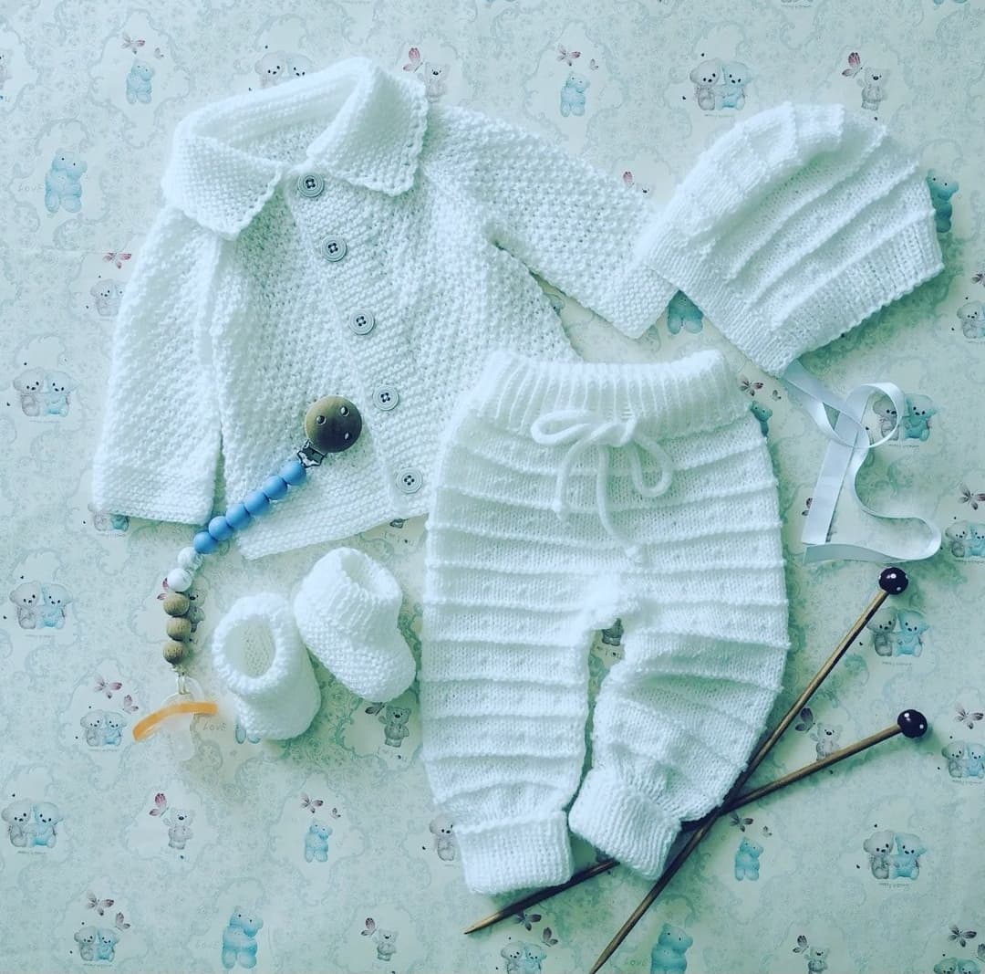 Ajuar Bebé Dos Agujas